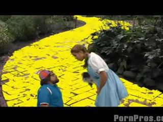 Dorothy culo rimbalzi con il witch!